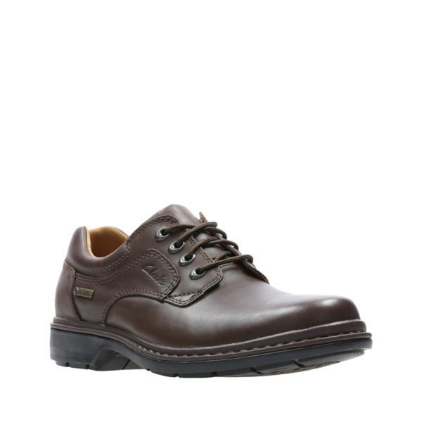 Clarks Mens Rockie Lo GORE-TEX Wide Fit Shoes Ebony Leather | CA-926145